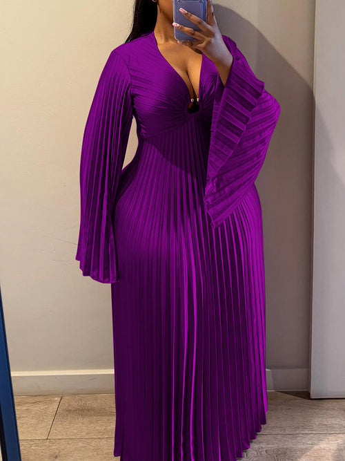 Robe maxi plissée en mousseline à col V