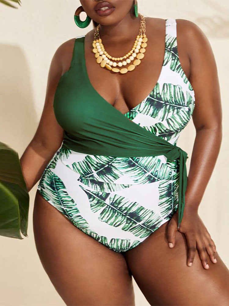 Plus Size Leaf Print Patchwork Swimsuit