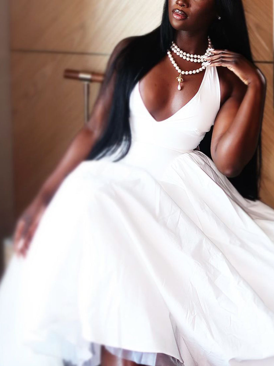 Elegant Halter Neck Solid Color Dress