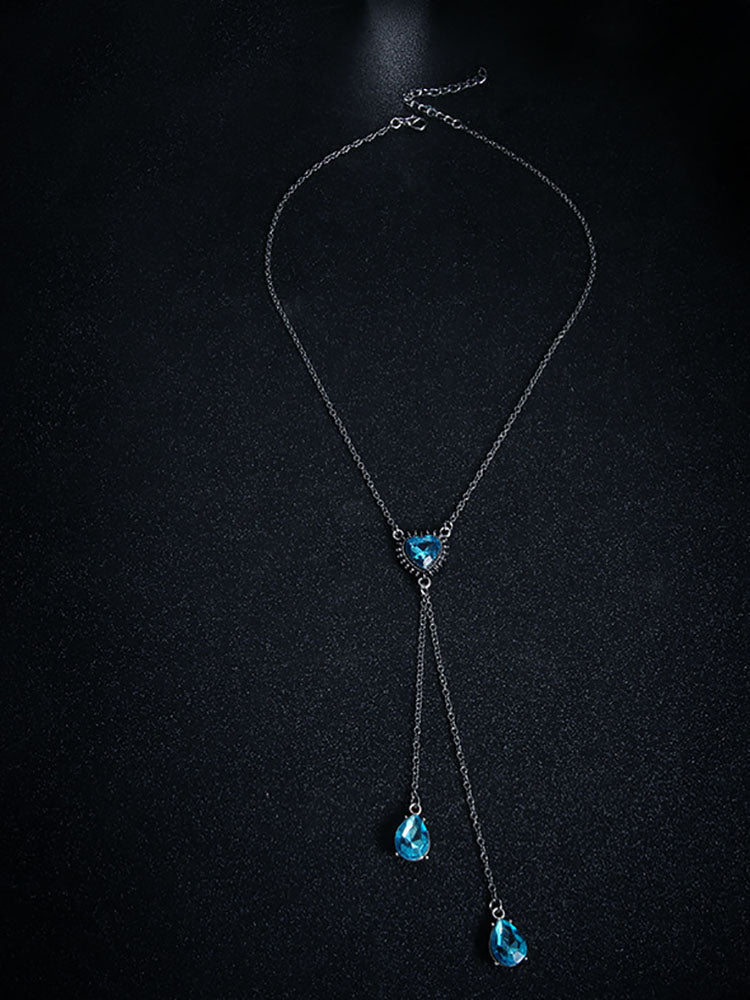 Heart Shaped Rhinestone Pendant Necklace