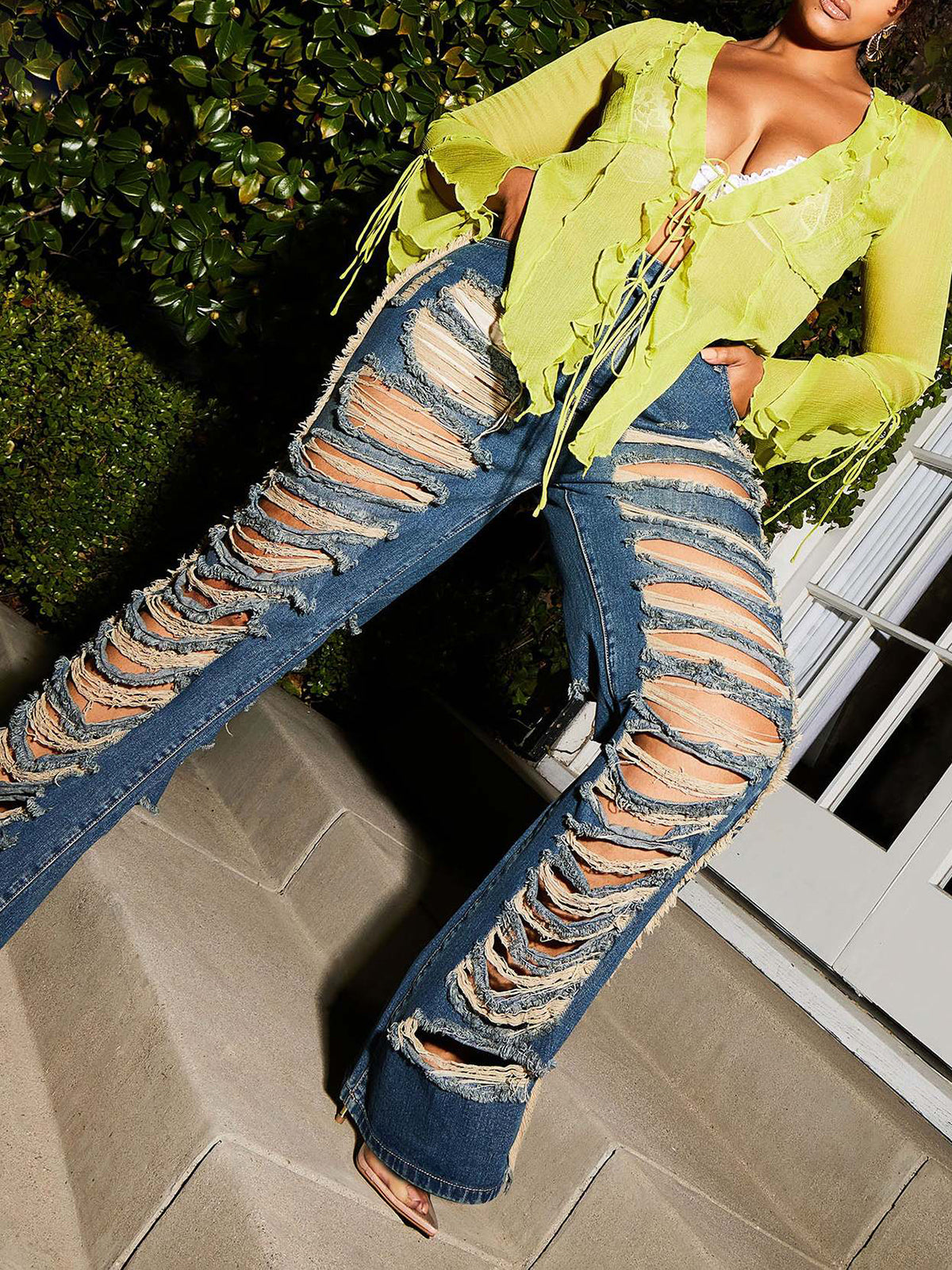 Vintage Distressed High-Waisted Flared Denim Jeans