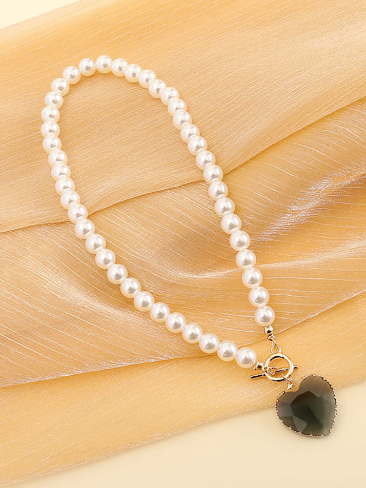 Pearl Heart Pendant Necklace